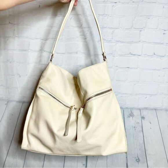 Tote Le Monde ivory pebbled leather slouchy hobo shoulder bag luxurious - Picture 16 of 16